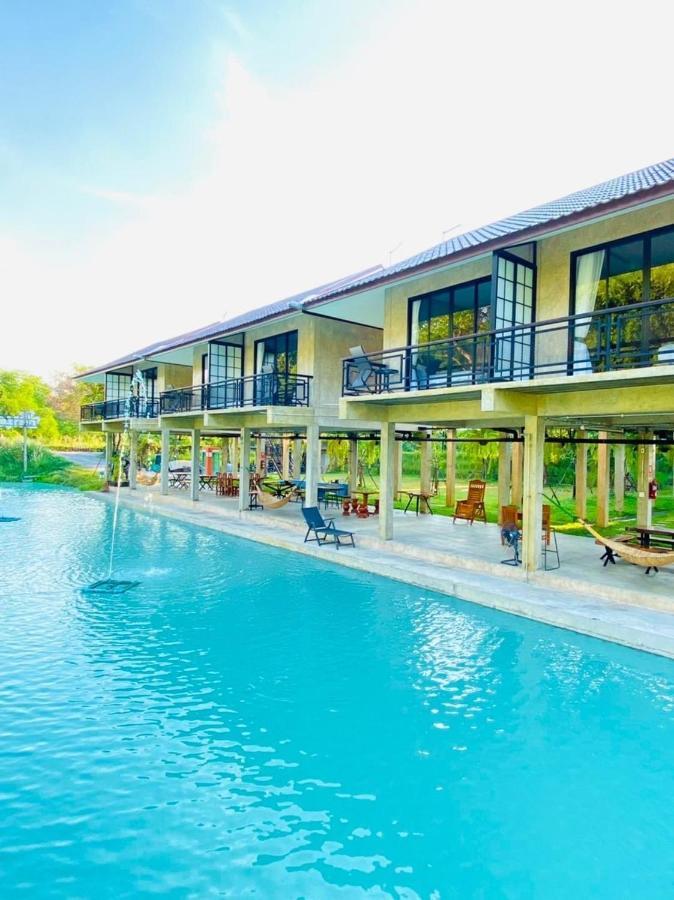 บ้านต้นไม้โฮมสเตย์อุทัยธานี Exterior photo